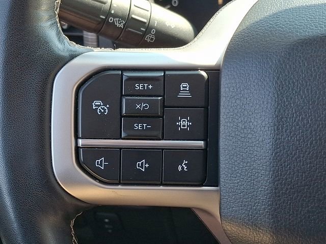 Used 2024 Ford Expedition Limited AWD/4WD image 23