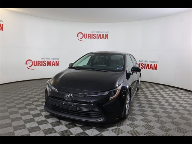 Used 2023 Toyota Corolla LE image 1