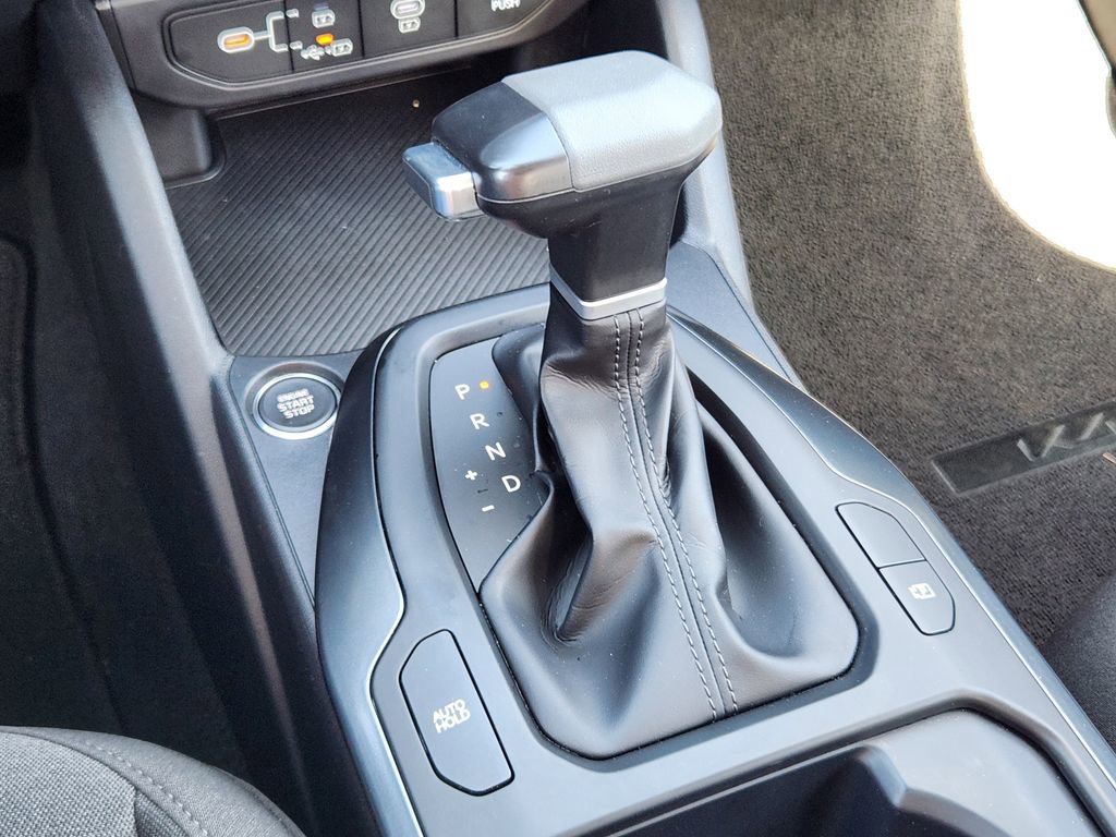 Certified 2025 Kia K4 LXS FWD image 21