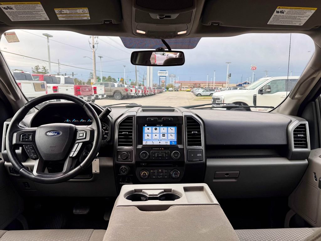 Used 2017 Ford F150 XLT w/ Equipment Group 302A Luxury image 32