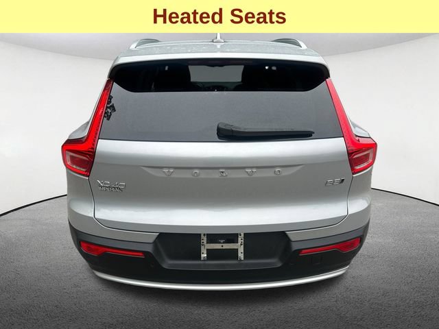 Used 2024 Volvo XC40 B5 Plus AWD/4WD image 9