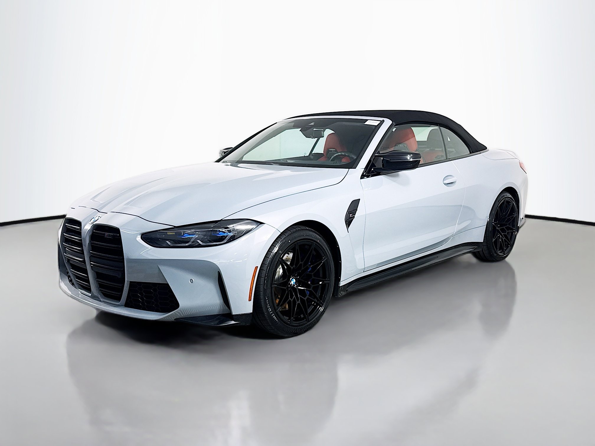 Used 2024 BMW M4 xDrive Competition w/ Executive Package AWD/4WD image 4