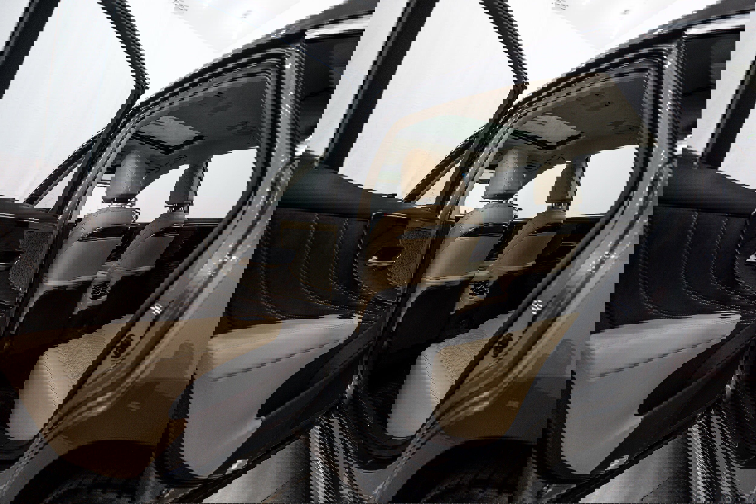 Used 2019 Lexus LS 500 AWD w/ Interior Upgrade Package image 18