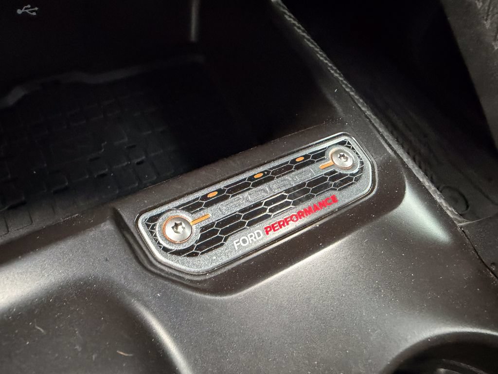 Certified 2024 Ford Bronco Raptor w/ Interior Carbon Fiber Pack 6 AWD/4WD image 36