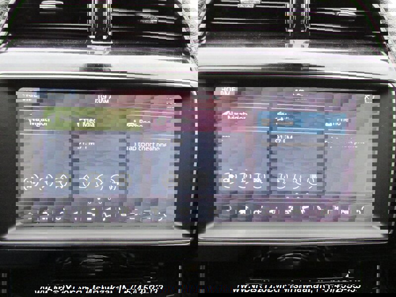 Used 2017 Jaguar XE Prestige image 20