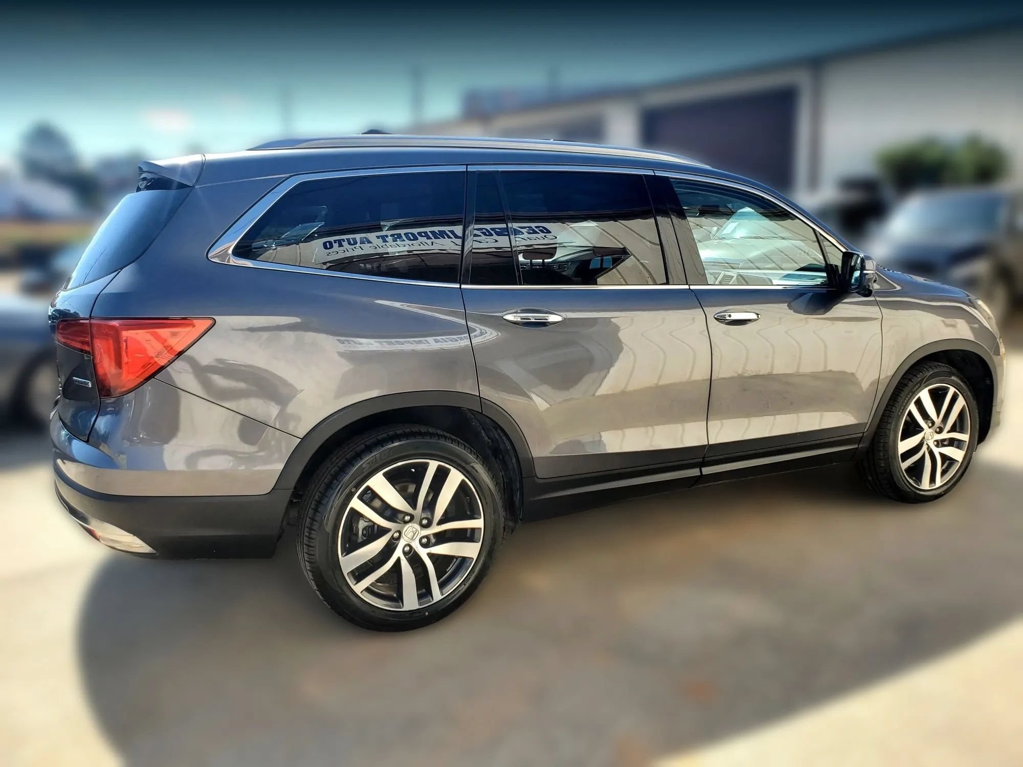 Used 2016 Honda Pilot Touring image 12