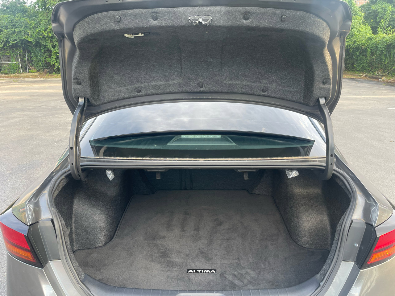 Used 2024 Nissan Altima 2.5 S image 18