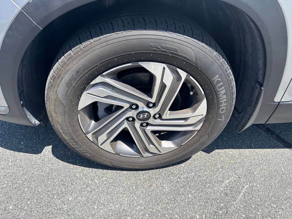 Certified 2023 Hyundai Santa Fe SE FWD image 11