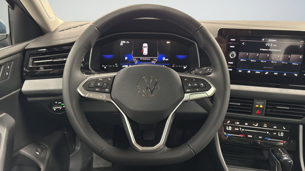 New 2026 Volkswagen Jetta SE FWD image 35