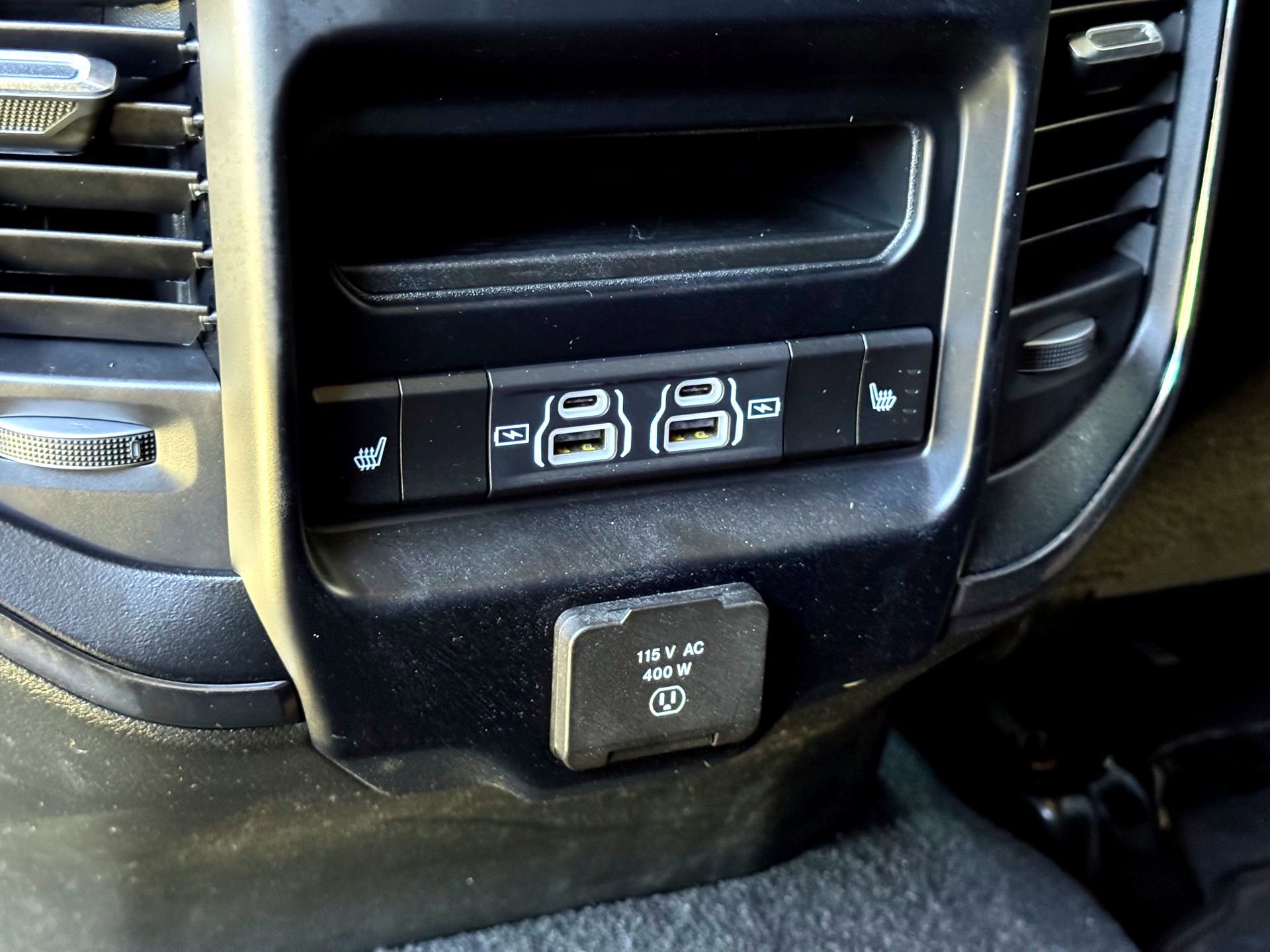 Used 2024 RAM 2500 Limited image 20