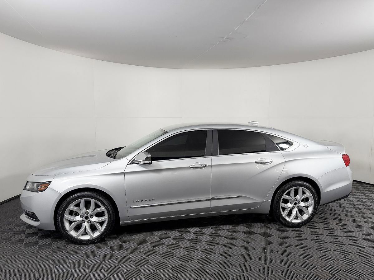 Used 2018 Chevrolet Impala Premier FWD image 19