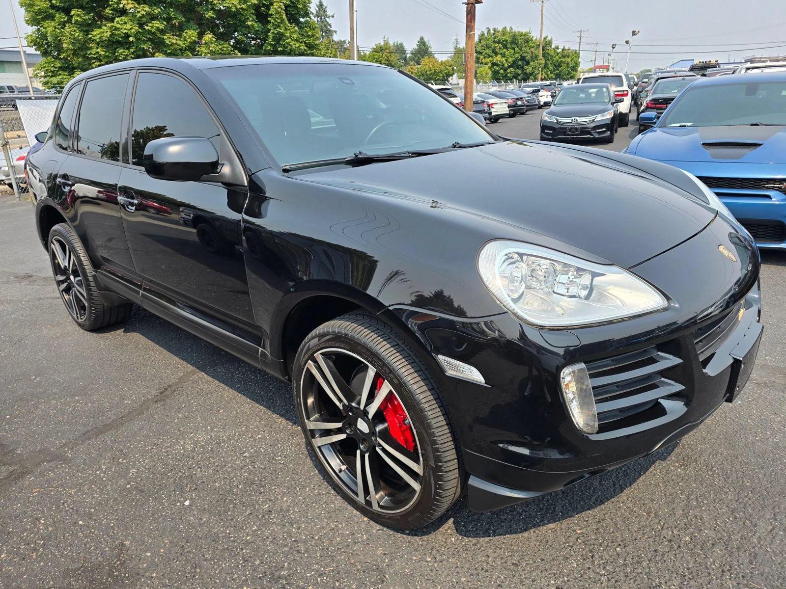 Used 2010 Porsche Cayenne AWD/4WD image 7