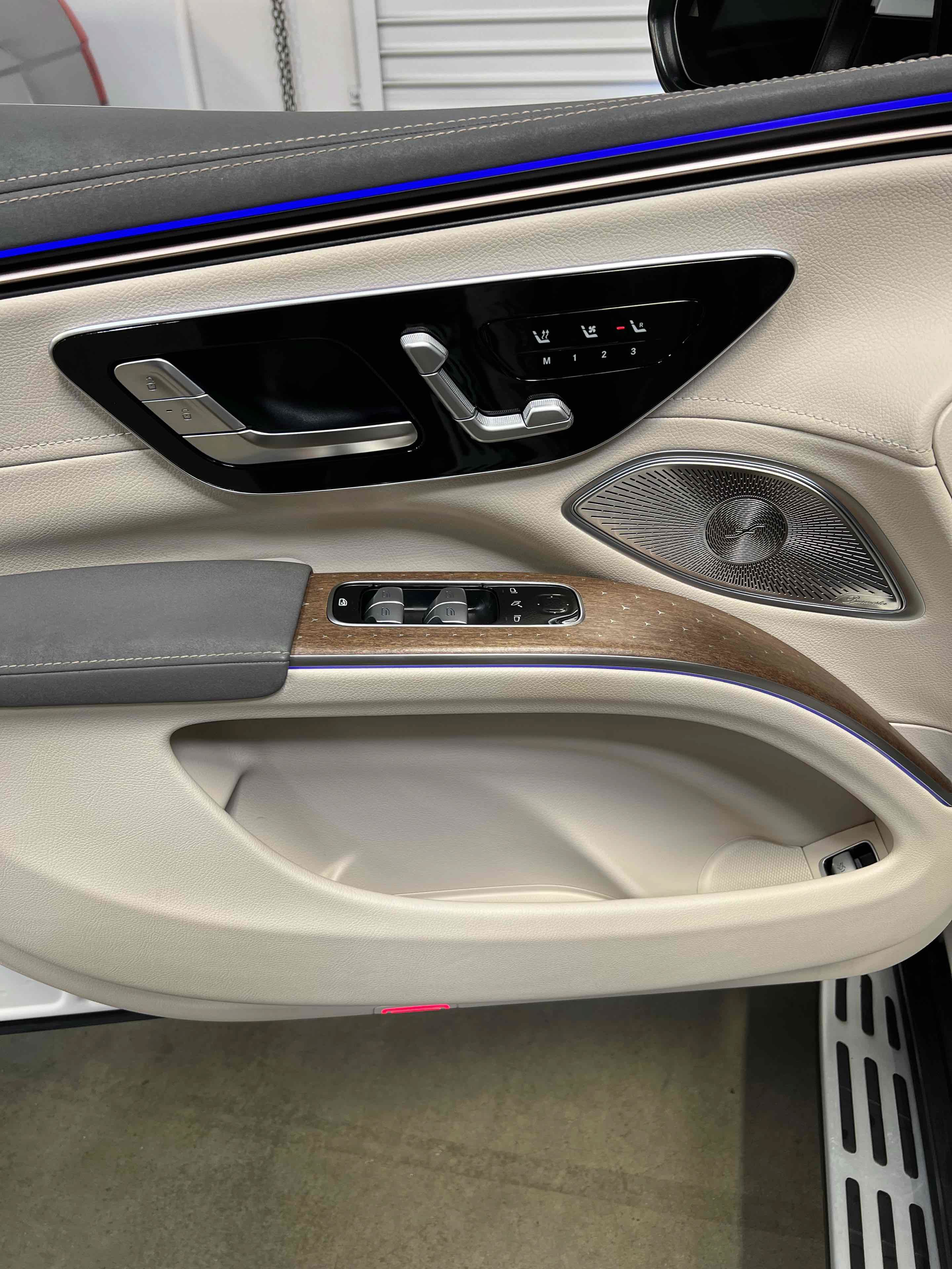 Used 2023 Mercedes-Benz EQS 450+ SUV image 70