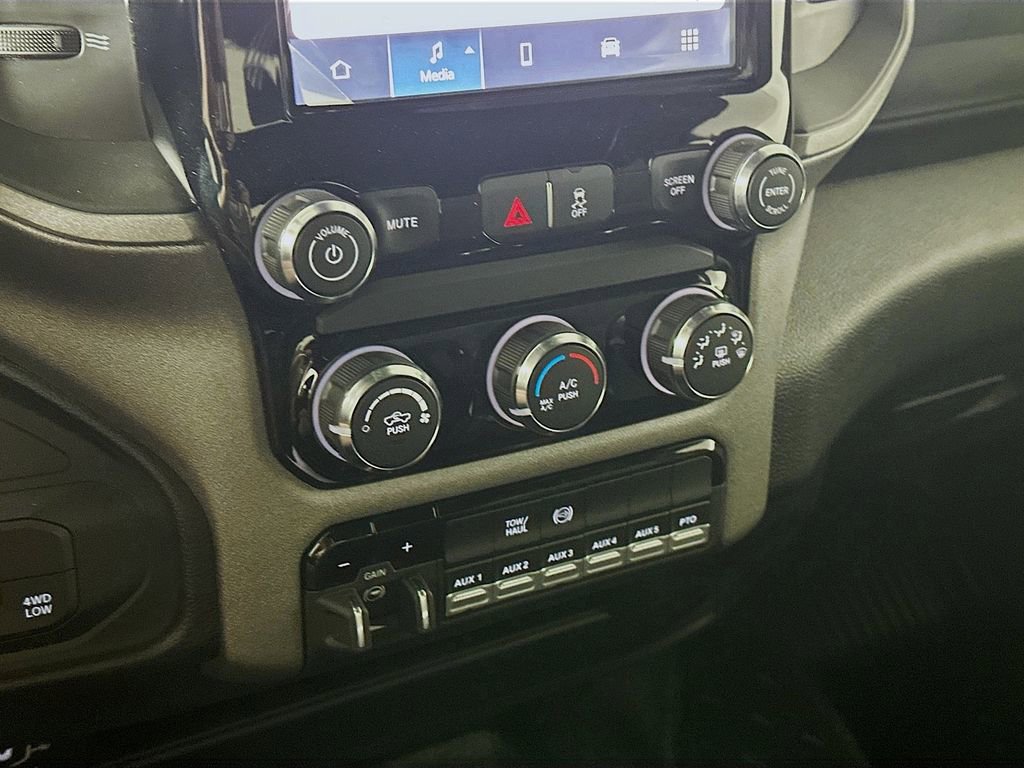 New 2026 RAM 5500 Tradesman w/ Chrome Appearance Group image 15