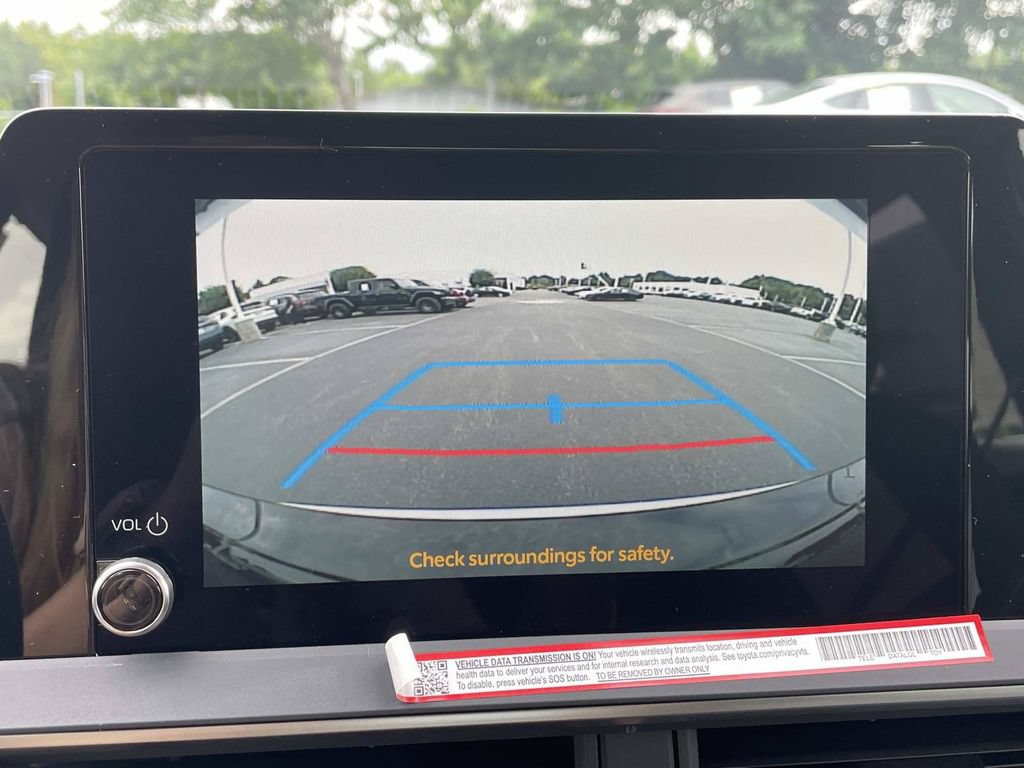 New 2026 Toyota Prius Plug-In Hybrid FWD image 36