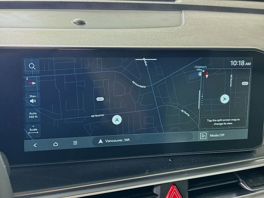 New 2025 Kia Sorento EX image 17