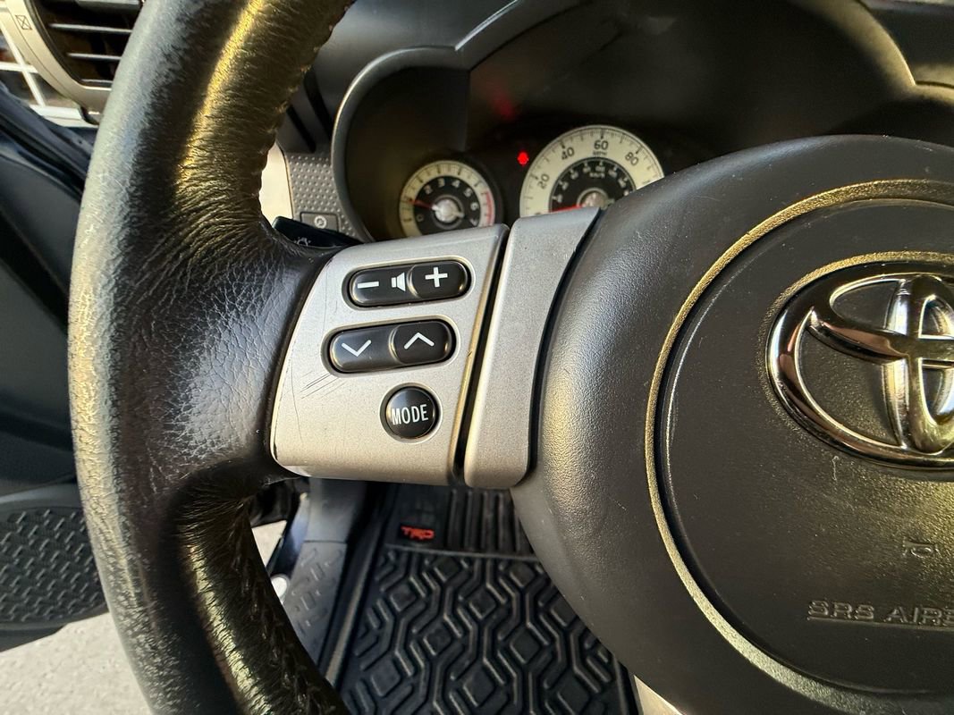 Used 2007 Toyota FJ Cruiser 4WD image 23