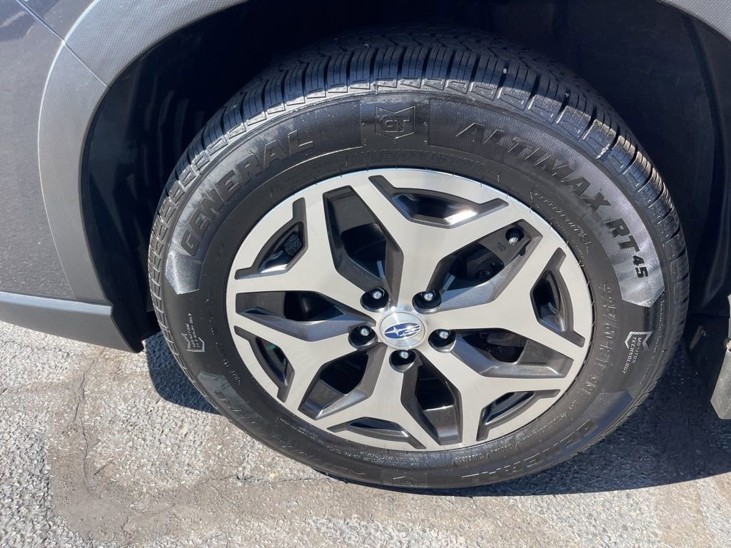 Used 2019 Subaru Forester Premium image 28