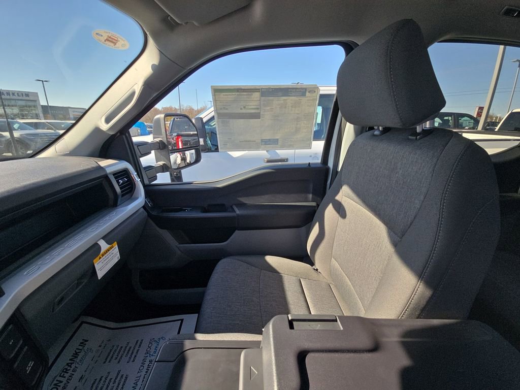 New 2026 Ford F350 XL w/ XL Chrome Package image 11