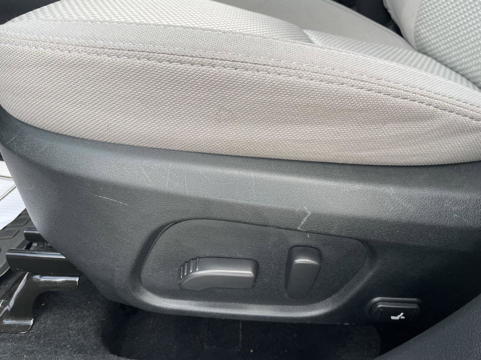 Used 2018 Subaru Forester 2.5i Premium AWD/4WD image 11