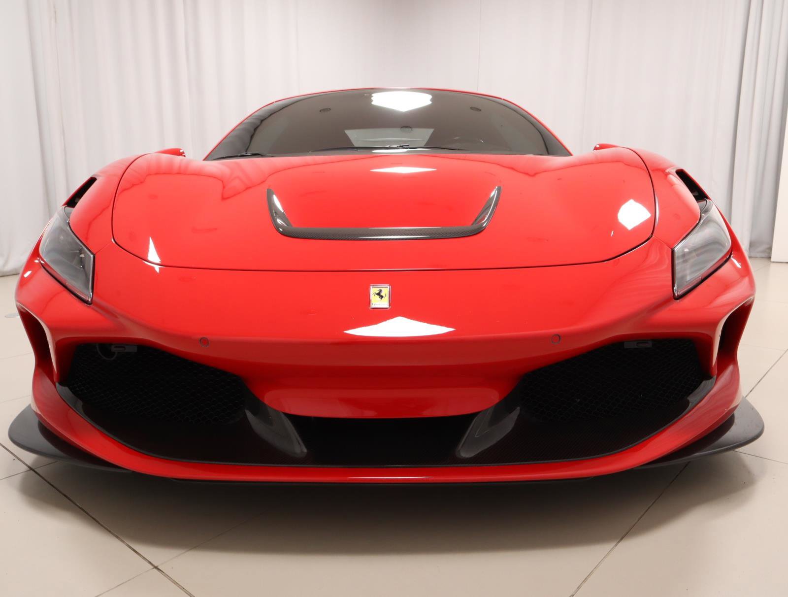 Used 2022 Ferrari F8 Tributo image 4