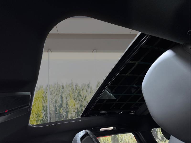 Used 2023 Fisker Ocean Extreme image 20