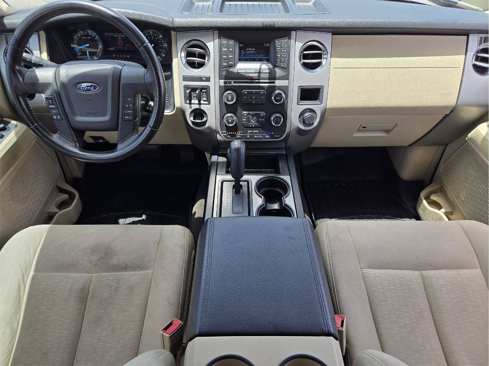 Used 2016 Ford Expedition XLT RWD image 24
