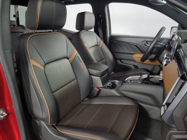 Used 2023 GMC Canyon AT4 w/ AT4 Premium Package AWD/4WD image 17