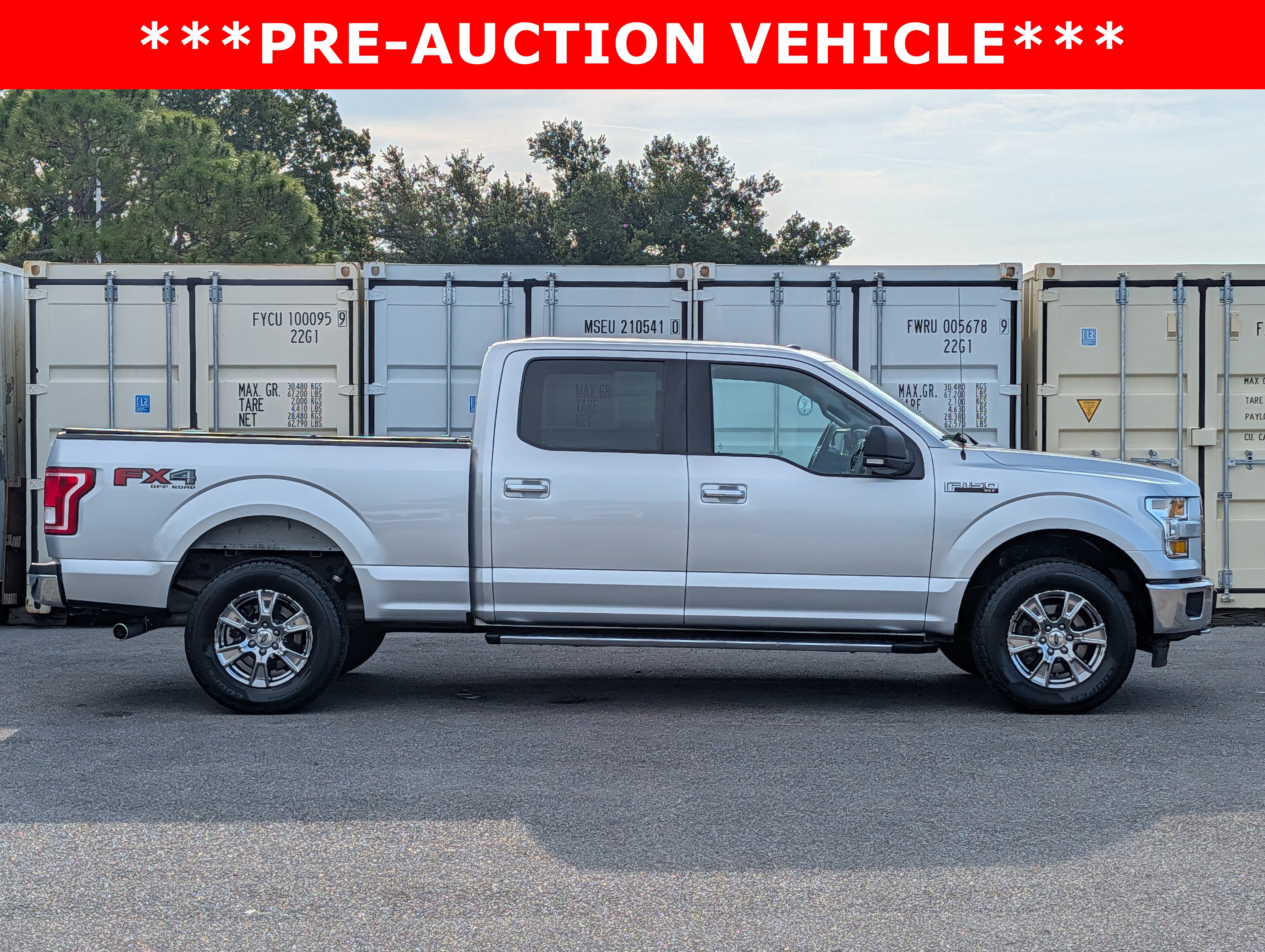 Used 2017 Ford F150 XLT w/ Equipment Group 302A Luxury AWD/4WD image 3