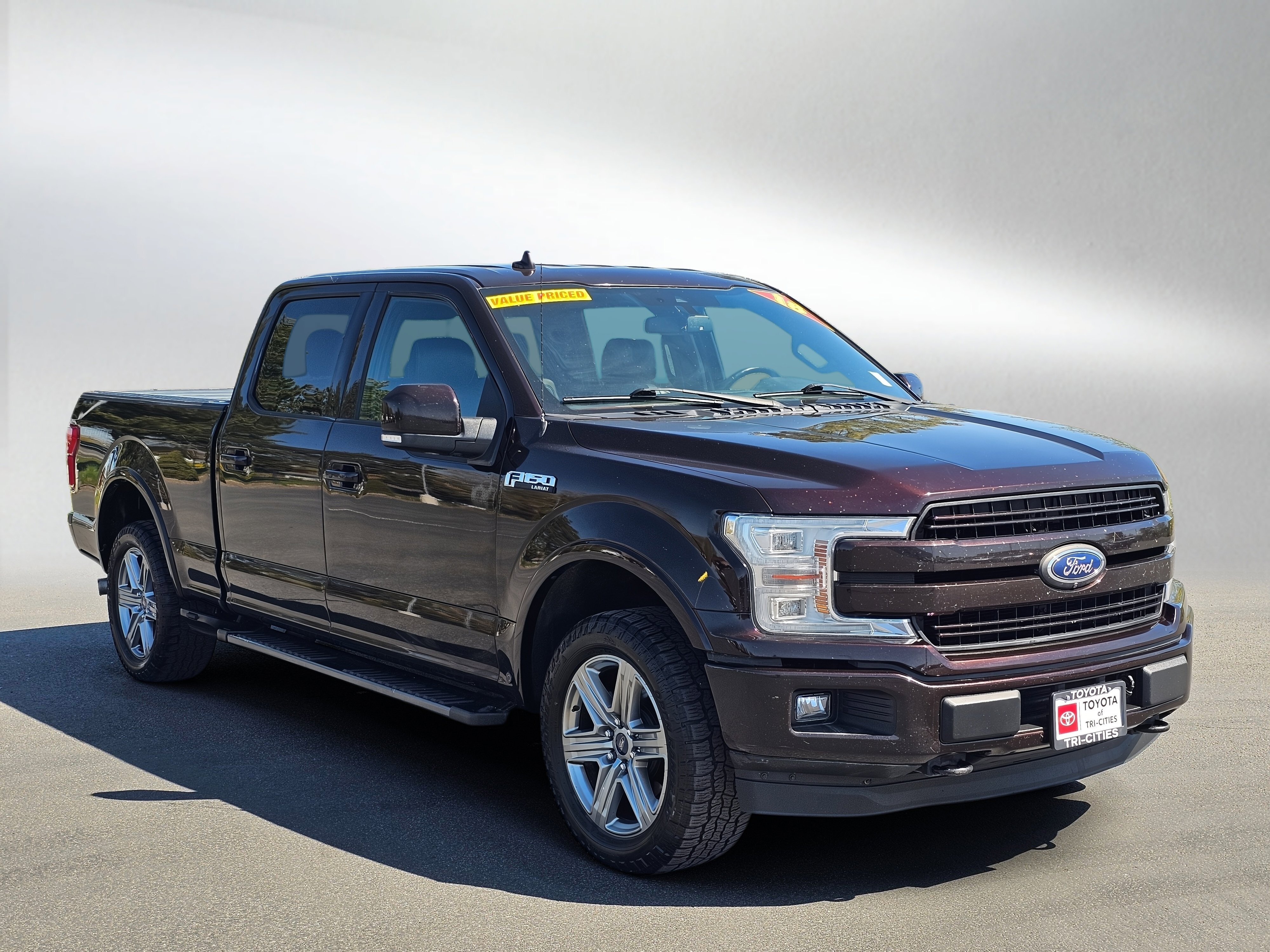 Used 2018 Ford F150 Lariat w/ Equipment Group 502A Luxury AWD/4WD image 7