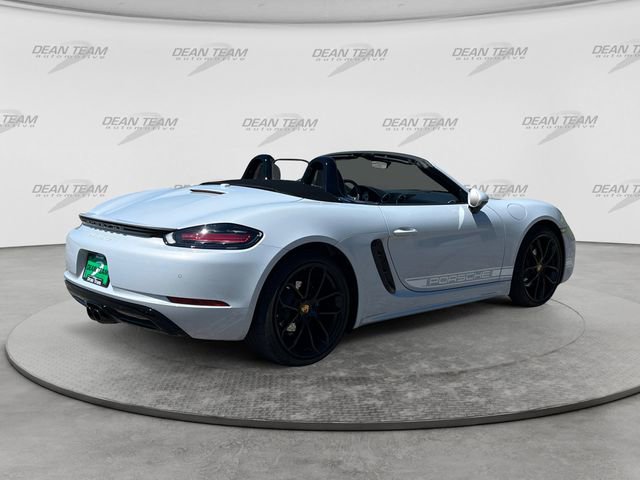 Used 2024 Porsche 718 Boxster RWD image 8