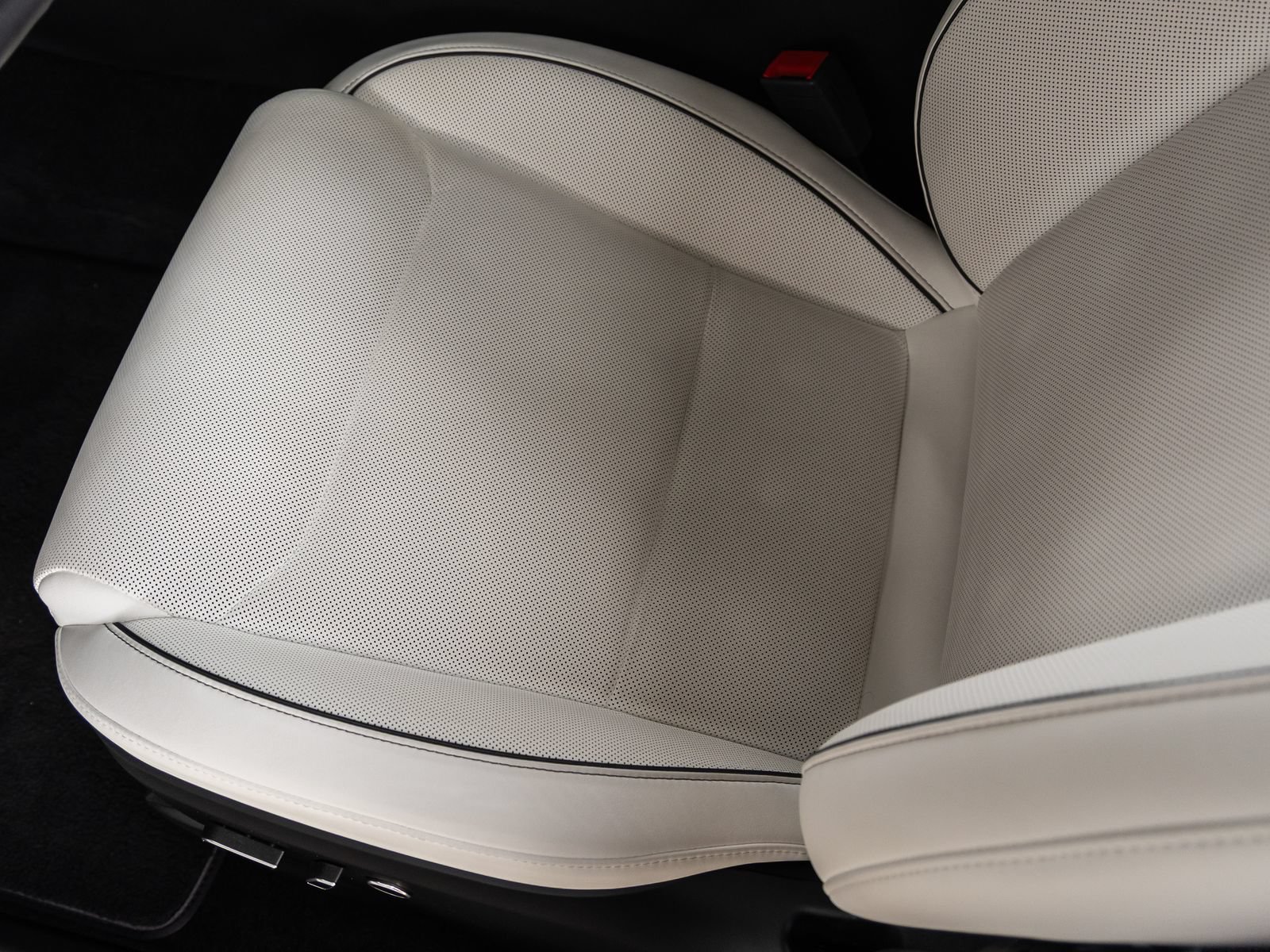Used 2023 Tesla Model X Plaid AWD/4WD image 22