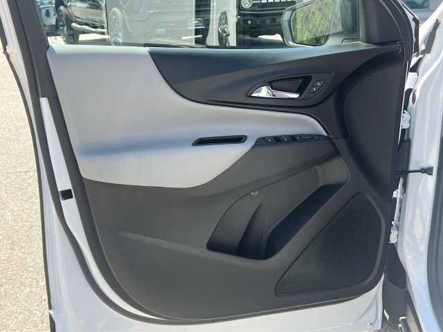 Used 2024 Chevrolet Equinox LS w/ LS Convenience Package image 21