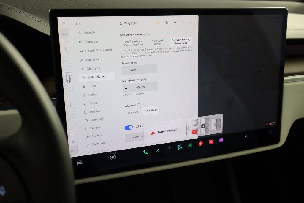 Used 2023 Tesla Model X AWD/4WD image 33