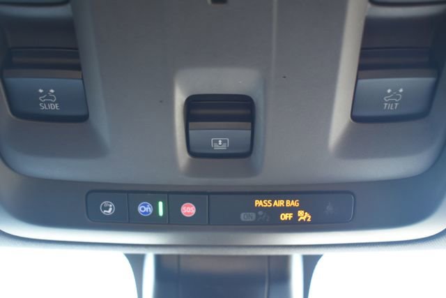 Used 2022 GMC Yukon Denali image 41