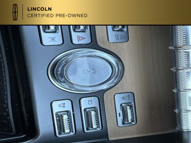 Certified 2025 Lincoln Nautilus Reserve AWD/4WD image 26