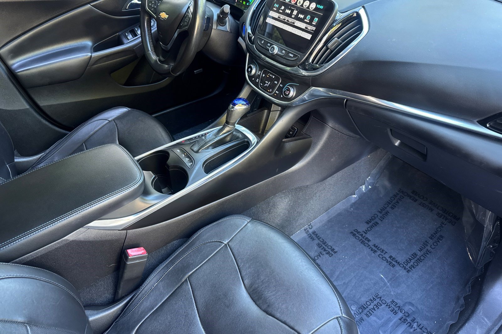 Used 2018 Chevrolet Volt Premier w/ Driver Confidence Package FWD image 33
