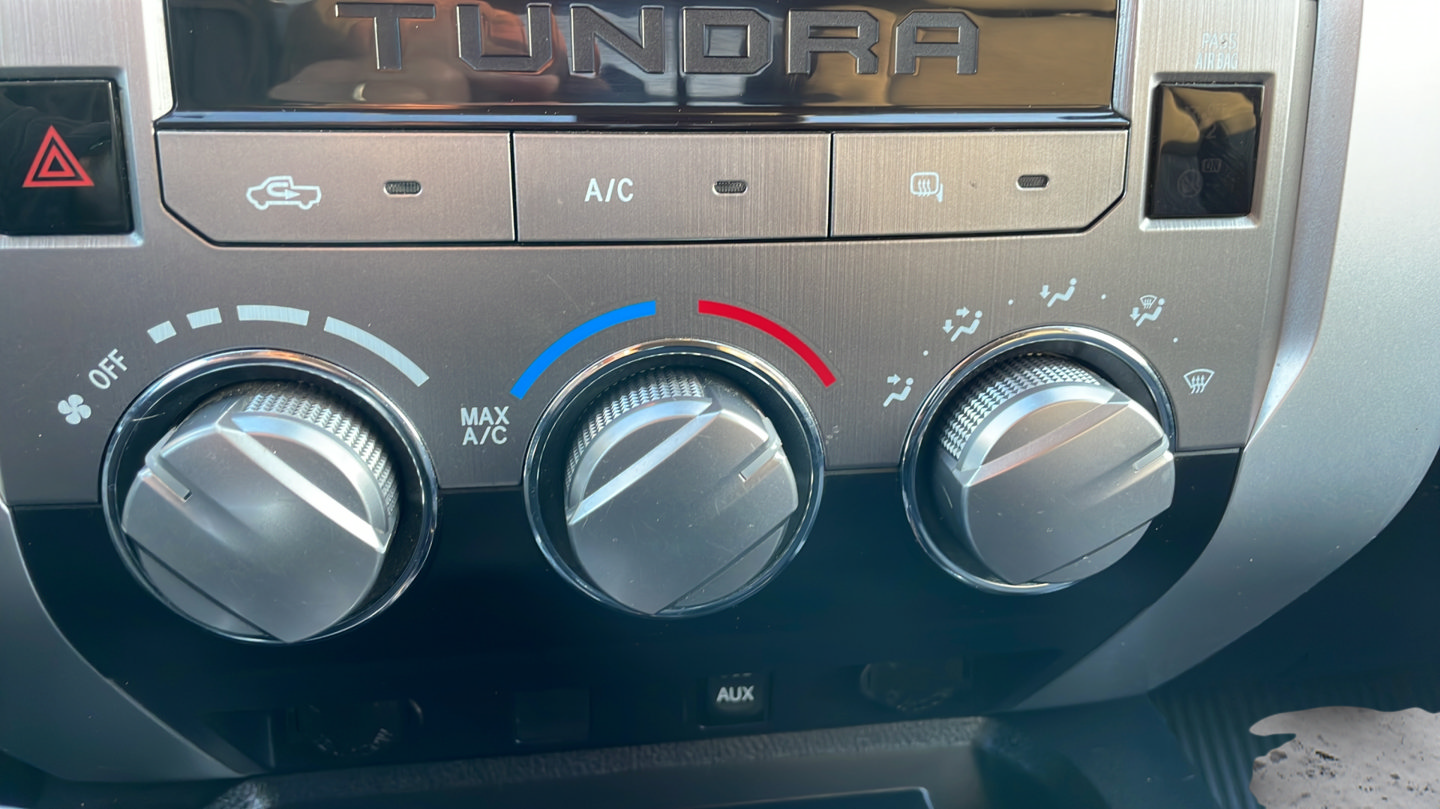 Certified 2019 Toyota Tundra SR5 w/ TRD Off Road Package AWD/4WD image 26