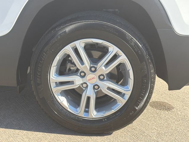Used 2024 GMC Terrain SLE w/ Driver Convenience Package image 20