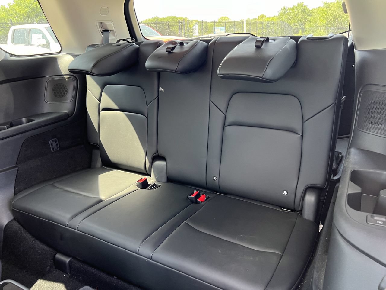 Certified 2025 Nissan Pathfinder Platinum FWD image 13