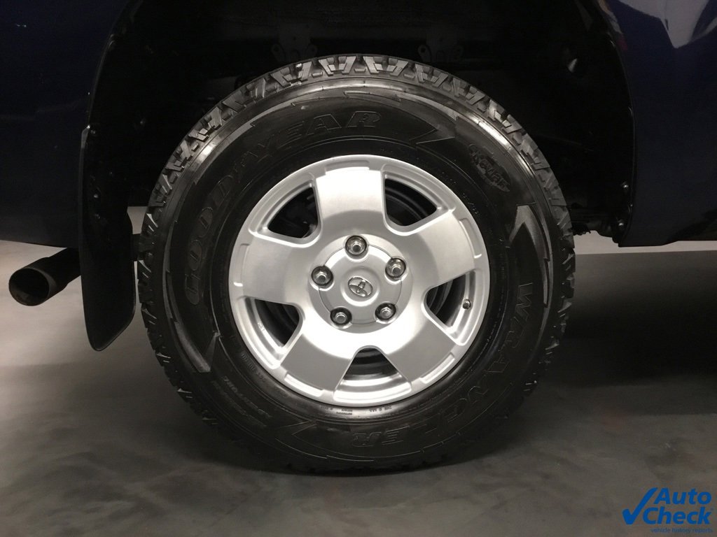 Used 2010 Toyota Tundra Limited image 25