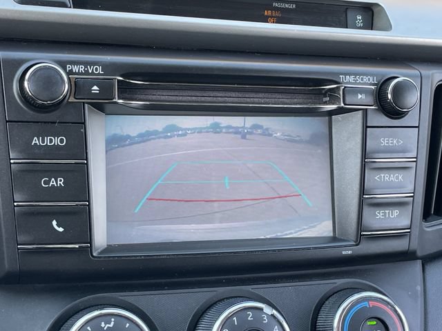 Used 2016 Toyota RAV4 LE FWD image 18