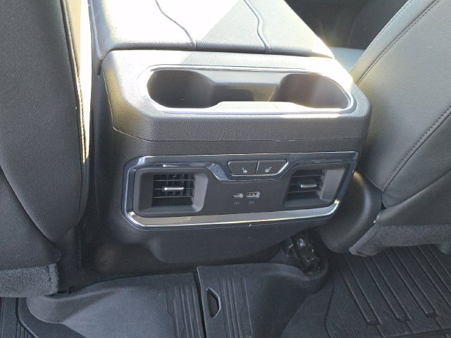 Used 2023 GMC Sierra 1500 SLT w/ SLT Premium Package AWD/4WD image 24