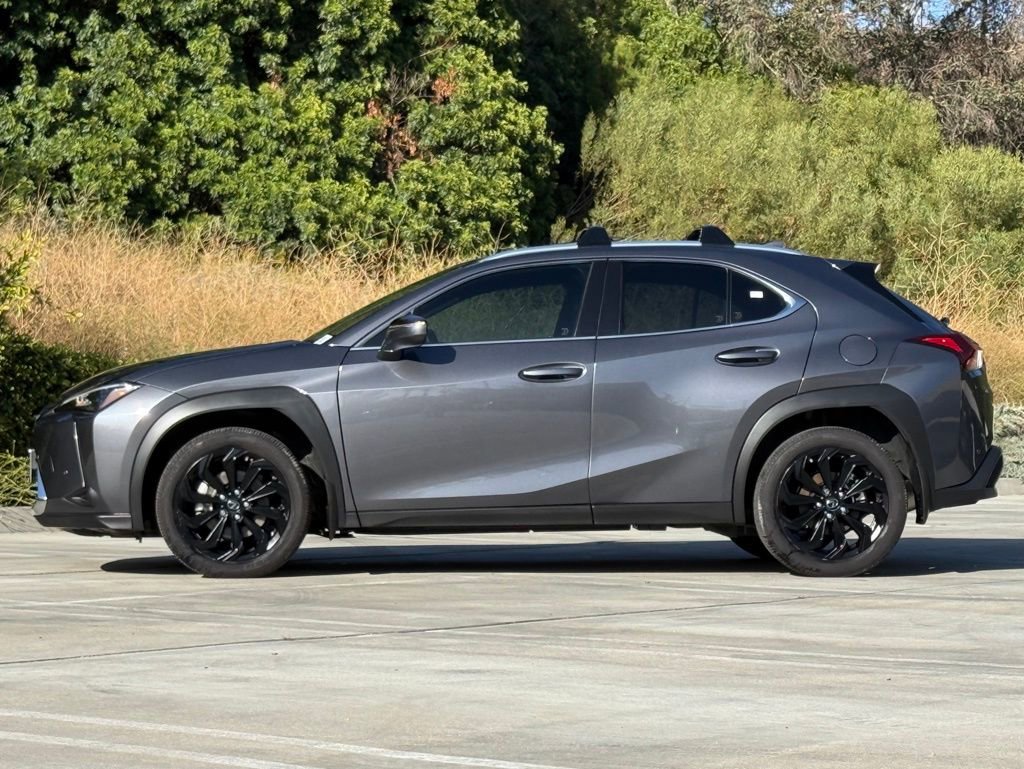 Certified 2024 Lexus UX 250h FWD image 8