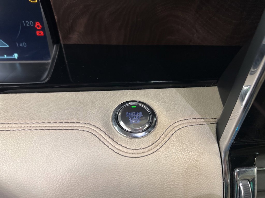 Used 2018 Lincoln Navigator L Reserve w/ Technology Package image 17