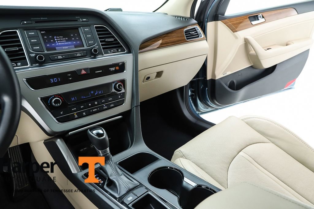 Used 2015 Hyundai Sonata Limited image 23