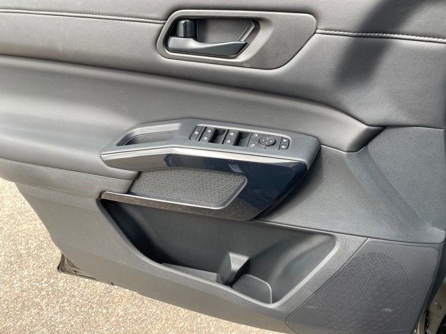 New 2026 Nissan Pathfinder SV image 14