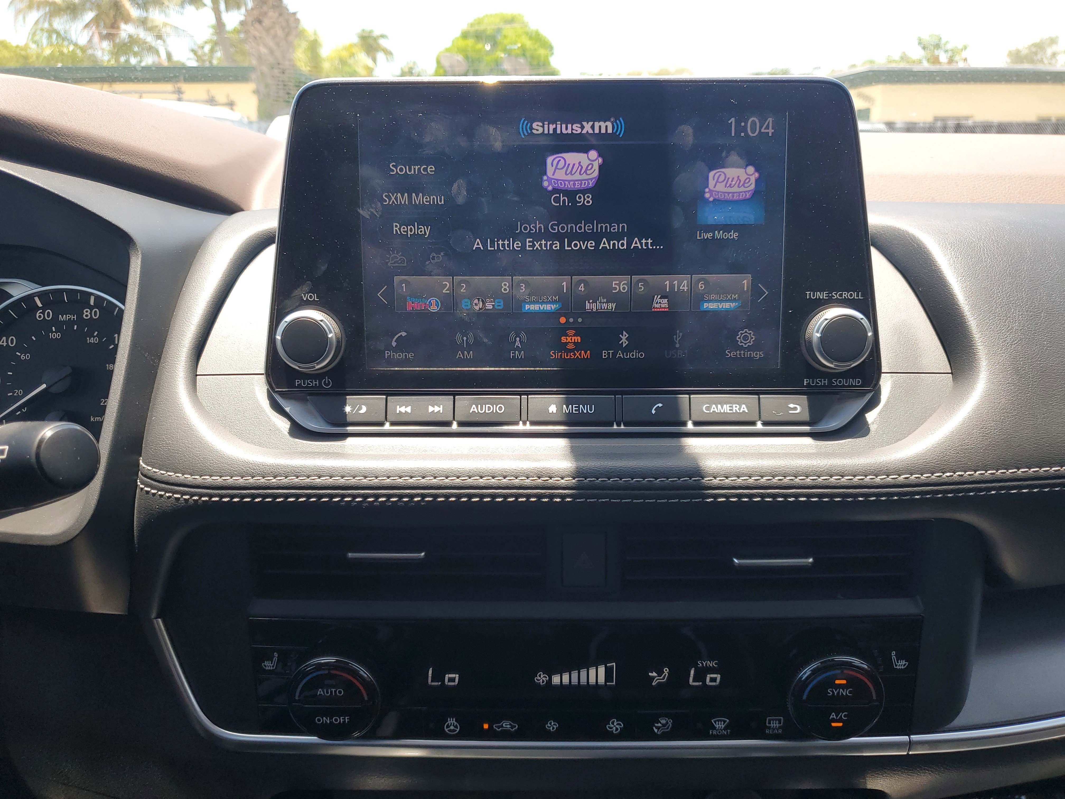 Used 2023 Nissan Rogue SV w/ SV Premium B Package image 24