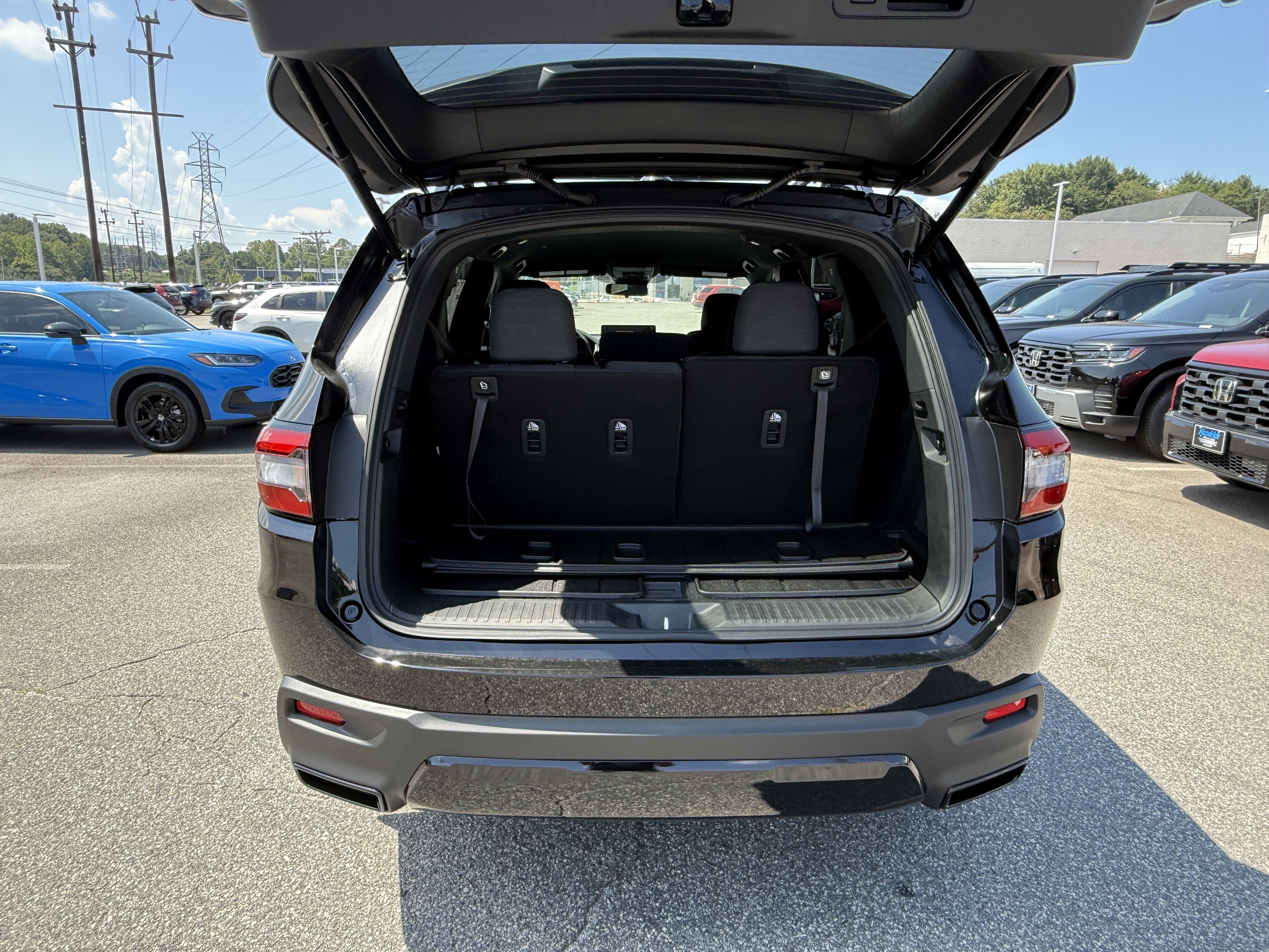 New 2026 Honda Pilot Sport image 32