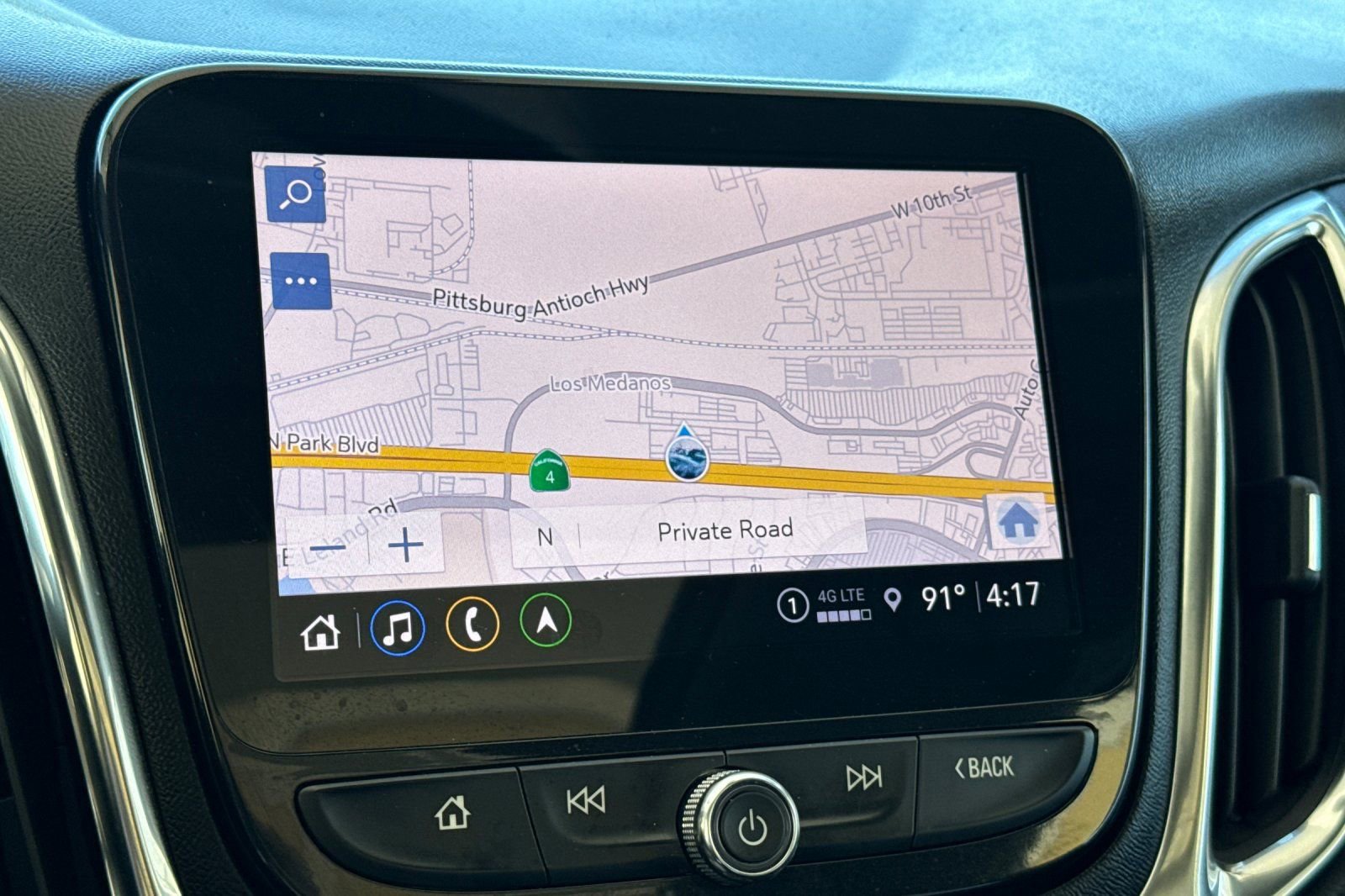 Used 2022 Chevrolet Equinox Premier AWD/4WD image 19